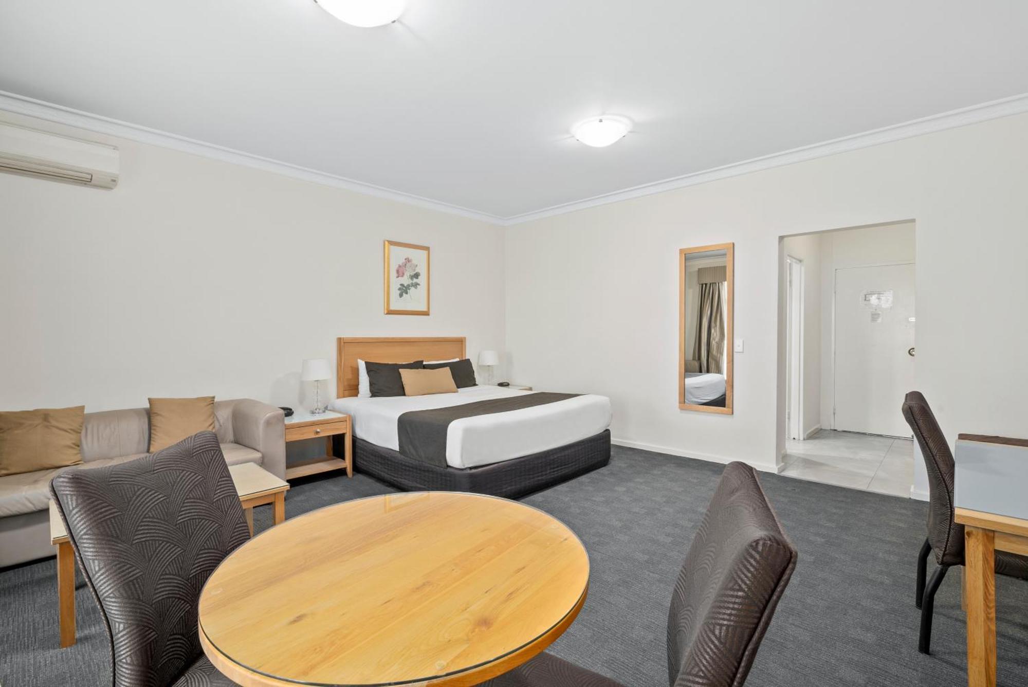 Sherbourne Terrace Hotel Shepparton Exterior photo